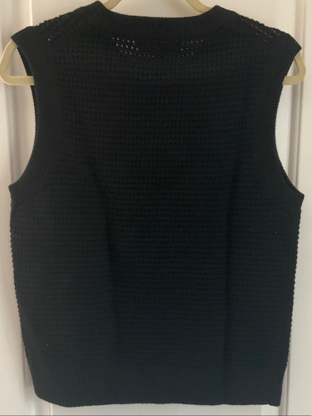 Banana Republic Black Sleeveless Knit Top - Picture 5 of 6